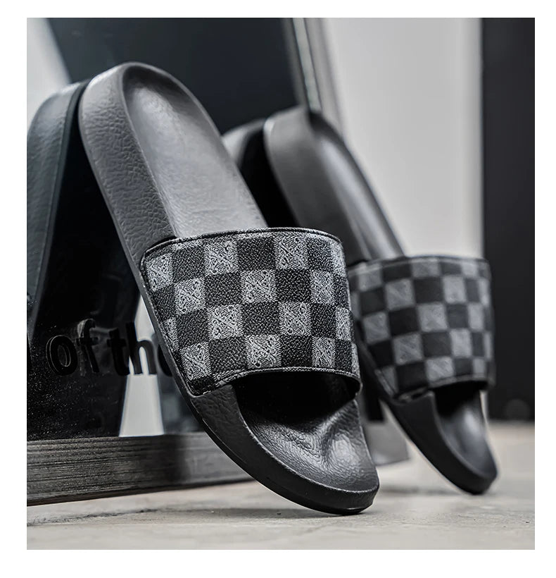Summer Checkerboard Checkered Color-blocking Fashionable and Durable Soft-soled One-step Comfortable Men's Flip-flops